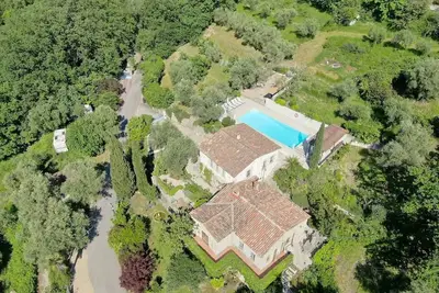 Image de Villa Notre-Dame-des-Fleurs – Luxe en Provence, 6 chambres, grande piscine