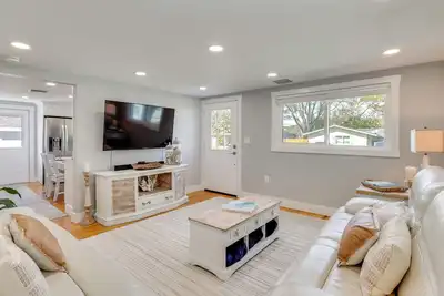 Image de 7 Mi to Indian Rocks Beach: Breezy Family Retreat!