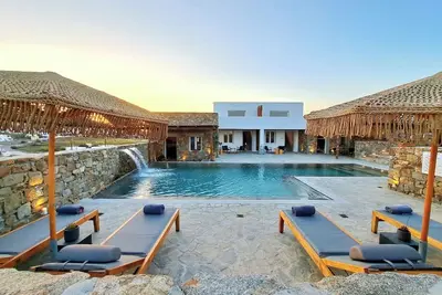 Image de Mykonos Dot Art Homes - Signature Loft One