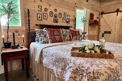 Image de \"Welcome Haus\" Guest House-15 minutes from Branson