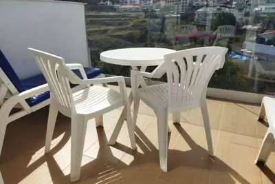 Image de Studio à Puerto de la Cruz : Vue Teide, Balcon & Piscine