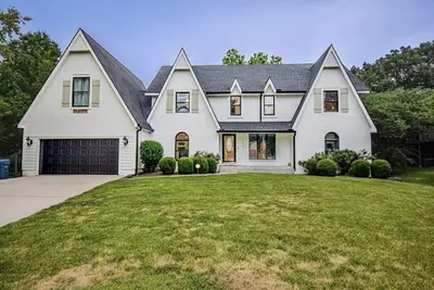 Image de 6br/5ba World Cup Retreat  Perfect for Big Groups & Families