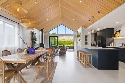 Image de Cromwell Mediterranean Retreat