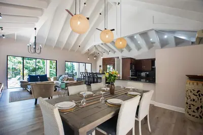 Image de Elegant 3 Bedroom Villa | Pool | Forest Views