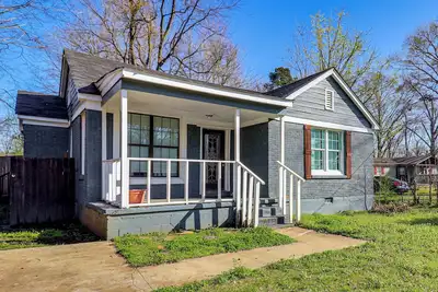 Image de Country Comforts & River Fun! Gallaway Home