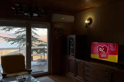 Image de Chalet avec vue sur le lac de Mavrovo