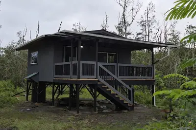 Image de Private off grid jungle cabin w/ Ac and Wifi