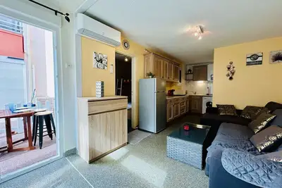 Image de Appartement en rez-de-jardin, près du port - 4 pers.