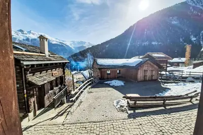 Image de Confortable appartement pour 5 personnes avec Wifi, Tv et patio