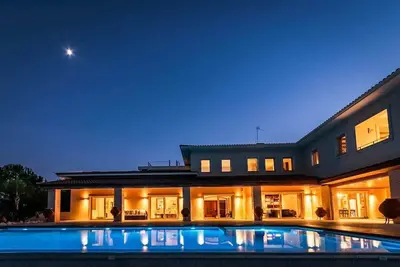 Image de Epavli Papadopoulou - Luxury Villa - Pool & Garden