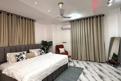 Image de Comfy 2 bedroom apartment/wifi/Ac/kids friendly