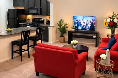 Image de Home Sweet Home - Safe Area, Easy Access, Modern layout plenty of natural light.