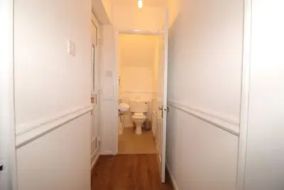 Image de Modern | Spacious 3br House | Sleeps 10 | Parking | Garden | Near London Links