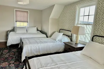 Image de Charming 3-bedroom pet-friendly cottage in lovely Georgetown w big fenced yard