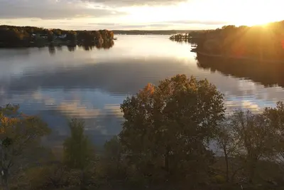 Image de Grandpa's Lake Front Property with Private Dock!