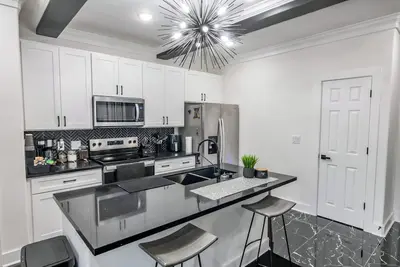 Image de Beautiful 3-bedroom home with Ac perfect for relaxing stays