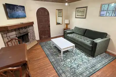 Image de Lovely 3-bedroom cottage in South Lake Tahoe perfect for your getaway