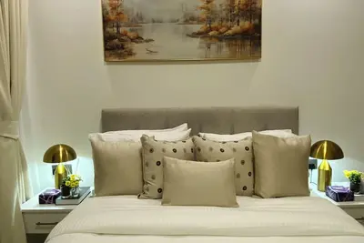 Image de Executive 2br Kileleshwa | Pool, Gym, Balcony, Bay Window Retreat