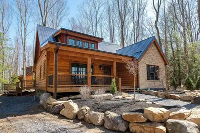 Image de Willowcrest: Brand New, Lake Access w. Dock Slip, Dog Friendly, Hot Tub