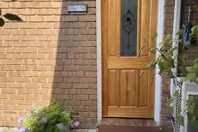 Image de Peaceful place in Adelaide Hills self-contained. Super Clean!