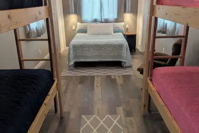 Image de Cozy Cabin in the Orchard - Peaceful Country Escape