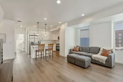 Image de Foothill Flat | Brand New | 2 Kings | Near Ski Canyons