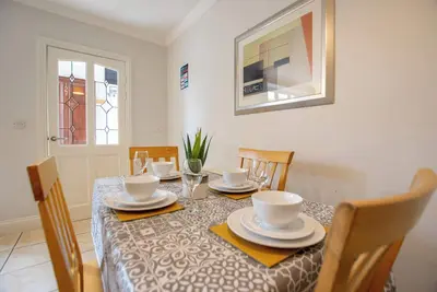 Image de Modern 4br Apartment in Central Limerick
