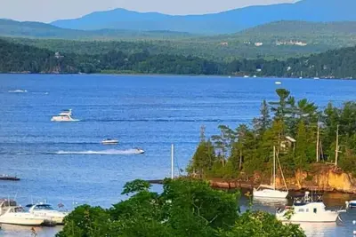 Image de Hot Tub Retreat Near Lake Champlain & Burlington