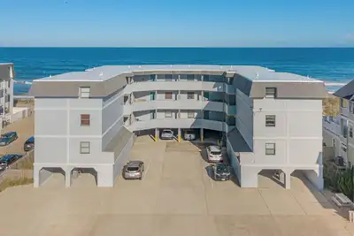 Image de Jl #Av2-3a | Pirates Perch | Oceanfront Condo | Ocean Views