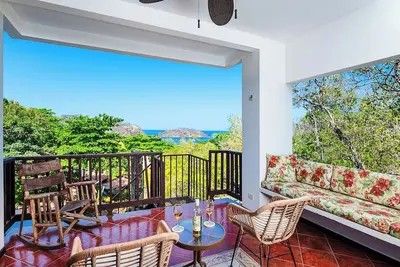 Ocean View Condo - Steps to Ocotal Beach