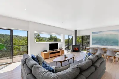 Image de She Oak Bush Haven - Spacious Coastal Retreat