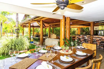 Image de Luxury house in Praia do Forte - 2 minutes from the beach.