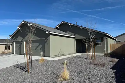 Image de New Spacious 3br Fernley Home with Patio & Pool Table Near Reno & Usa Parkway