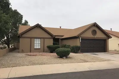 Image de Glendale city Entertainment District State Farm Sox Dodgers Nascar house