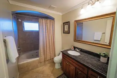 Image de One Vibe House: Cultural Sanctuary