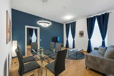 Image de Nüll Residences Unit 13-Mainstation