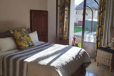 Image de Maison de charme \n      au calme, 15mn  de Nimes et de son passé historique.