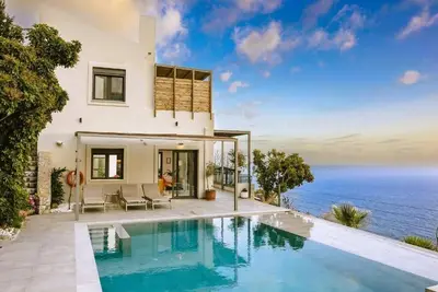 Image de Anemos Luxury Villas