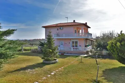 Image de Maro House by RentalsPro - Nea Flogita Halkidiki
