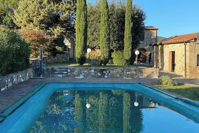 Image de Stunning Tuscan Farm House with an Olive Grove