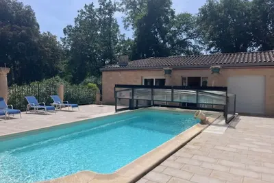 Image de Uzes, location gite 8 personnes avec 4 chambres indépendantes