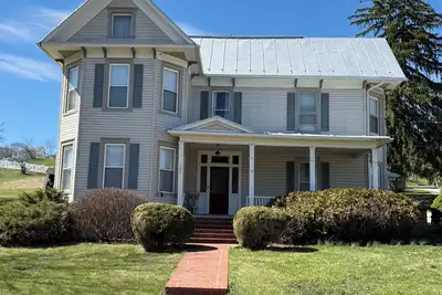 Image de Perfect for Everyone - 8-bedrooms - The Future Generations University Guesthouse