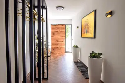 Image de Appartement élégant avec vue sur la montagne, terrasse partagée et Wi-Fi à la ferme