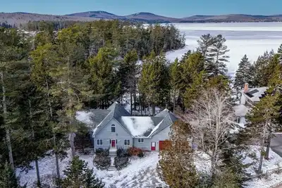 Branchview Shores-Lakefront!