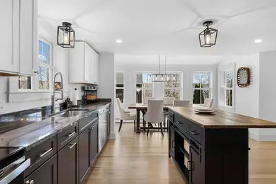 Image de Willows Way – Walkable Downtown Ellsworth!