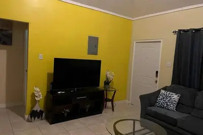 Image de Terrific 2-bedroom house with Ac in Montego Bay