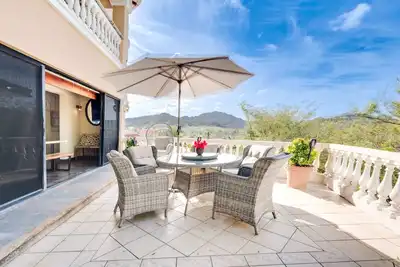 Image de Spacious Condo | Walk to Beach & Marina