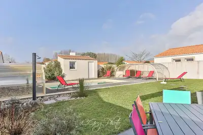 Image de Charmante Maison Cosy avec Piscine Privée & Dôme – Proche Plages Vendée