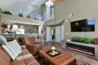 Image de Luxurious 3 Bedroom Condo/Gorgeous Views/Heart Of Branson/Affordable/Spacious