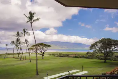 Image de 🌅 Maui Magic! Panoramic Beachfront Stay! Ocean Views, Pool, Hot Tub, Sleeps 8🌊